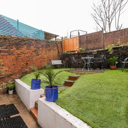 4 Bed Home 3 Mins From Harbour + Sandy Beach Folkestone Dış mekan fotoğraf